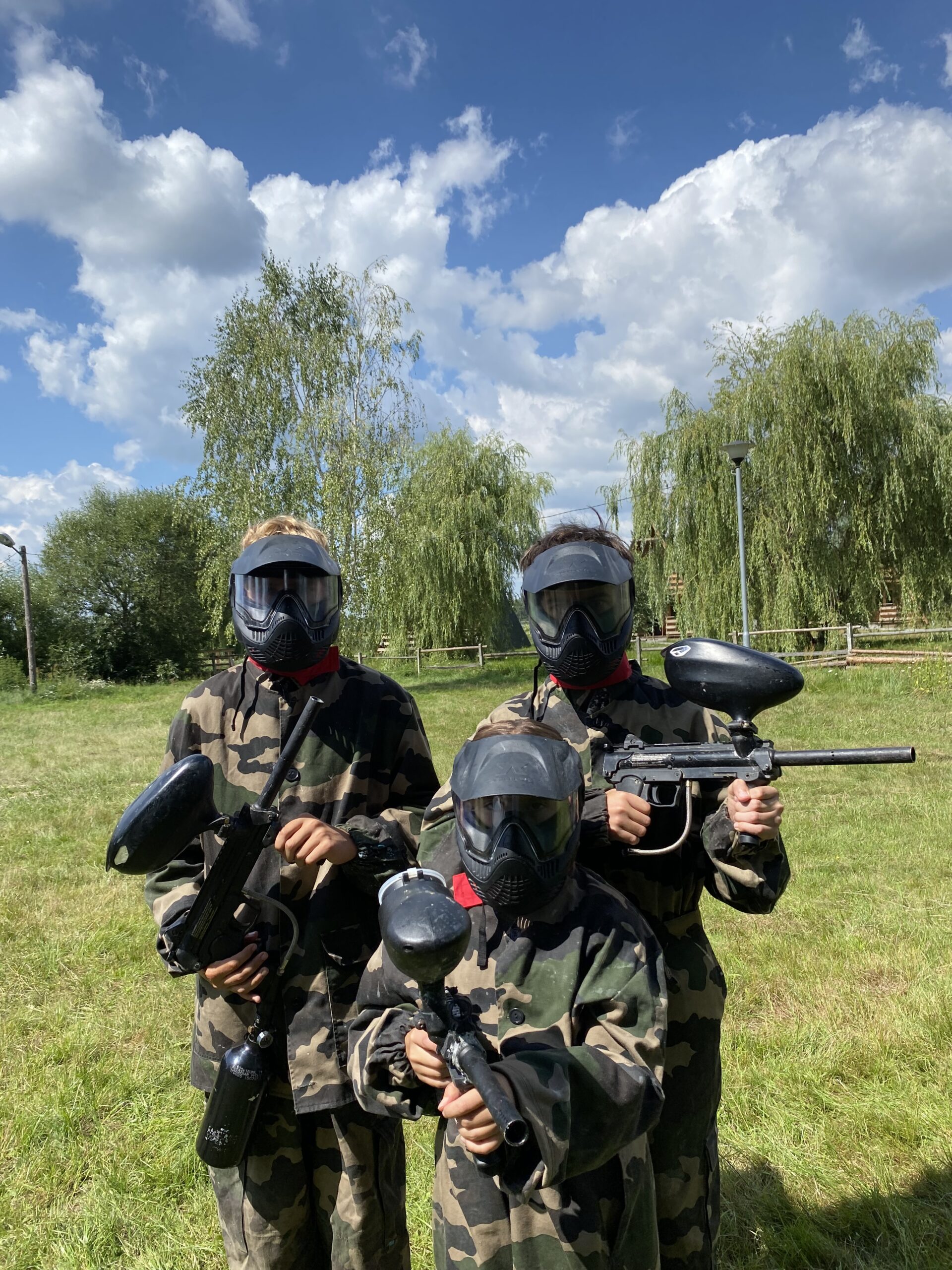 PAINTBALL